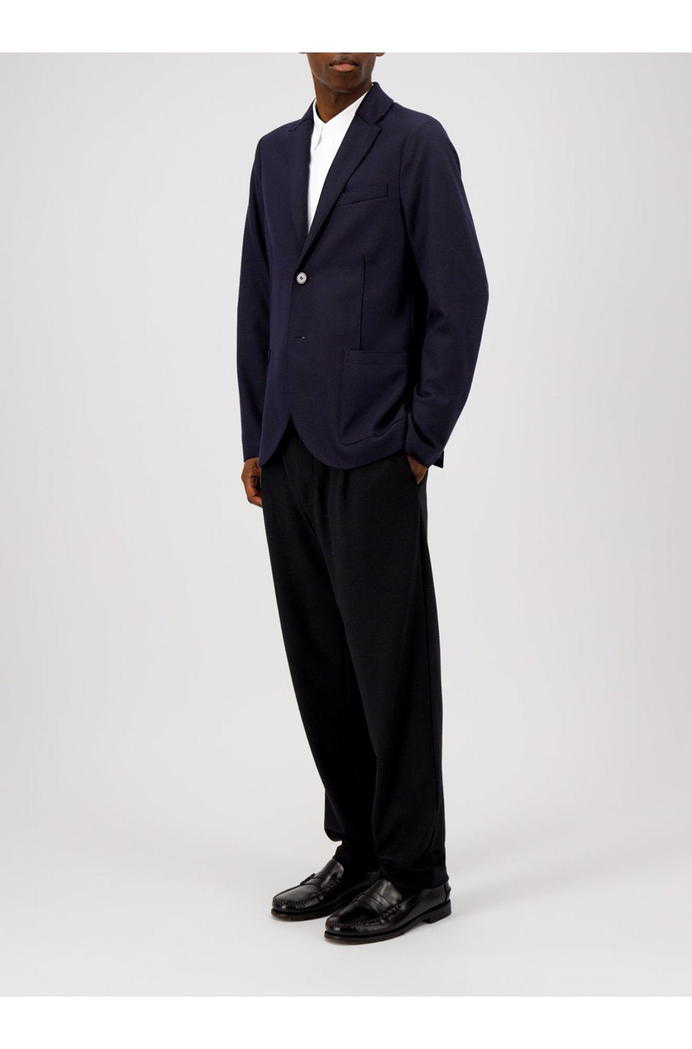 2 Button Vented Jacket in Navy Blue