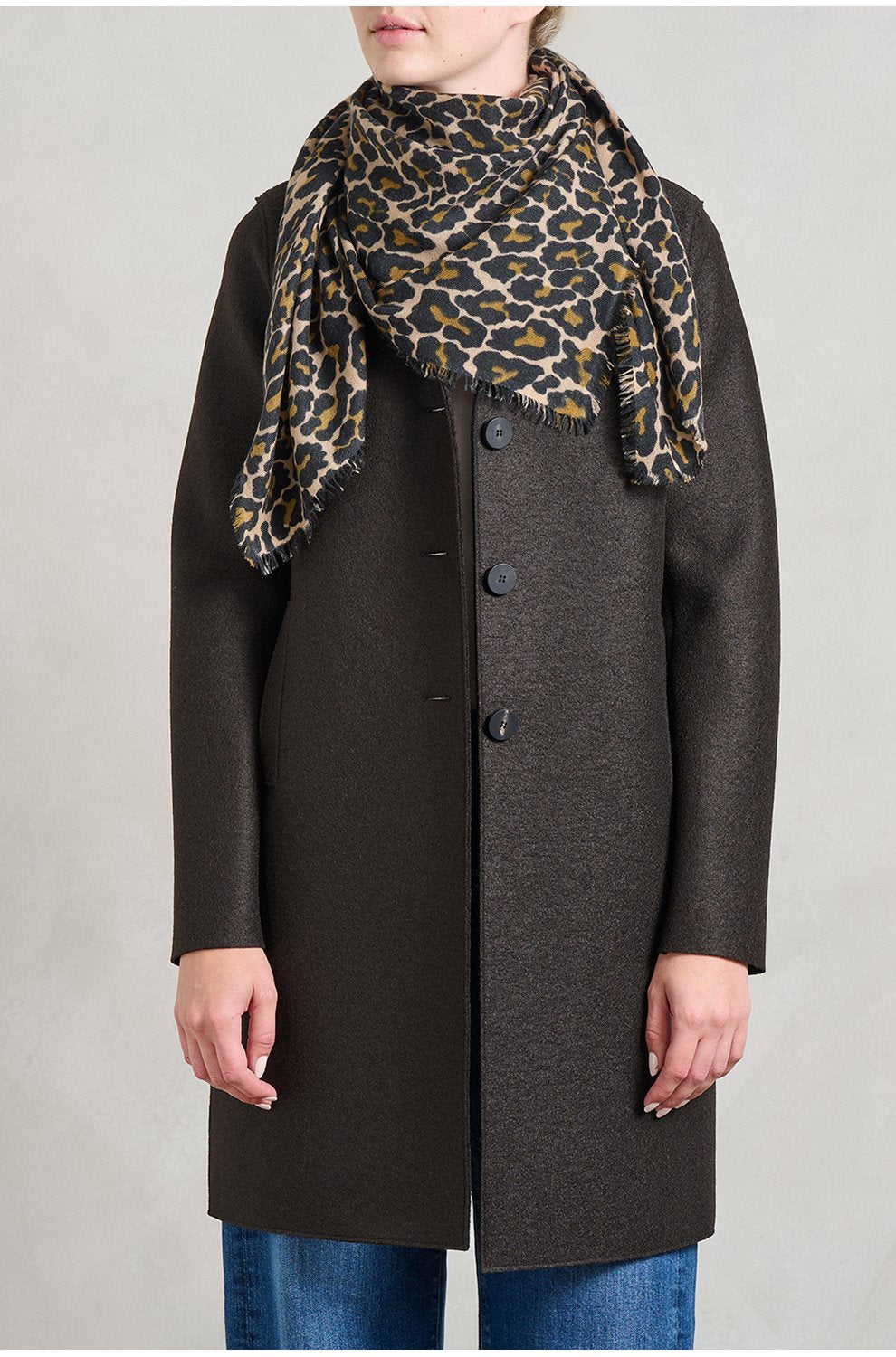 Edmond Scarf in Savane
