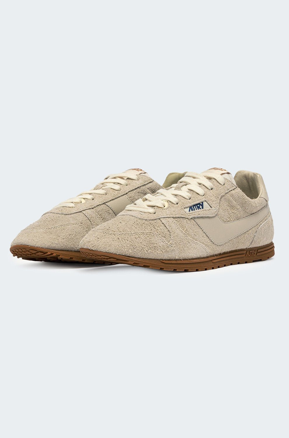 Wind Spin Sneaker in Seude Leather Neutral
