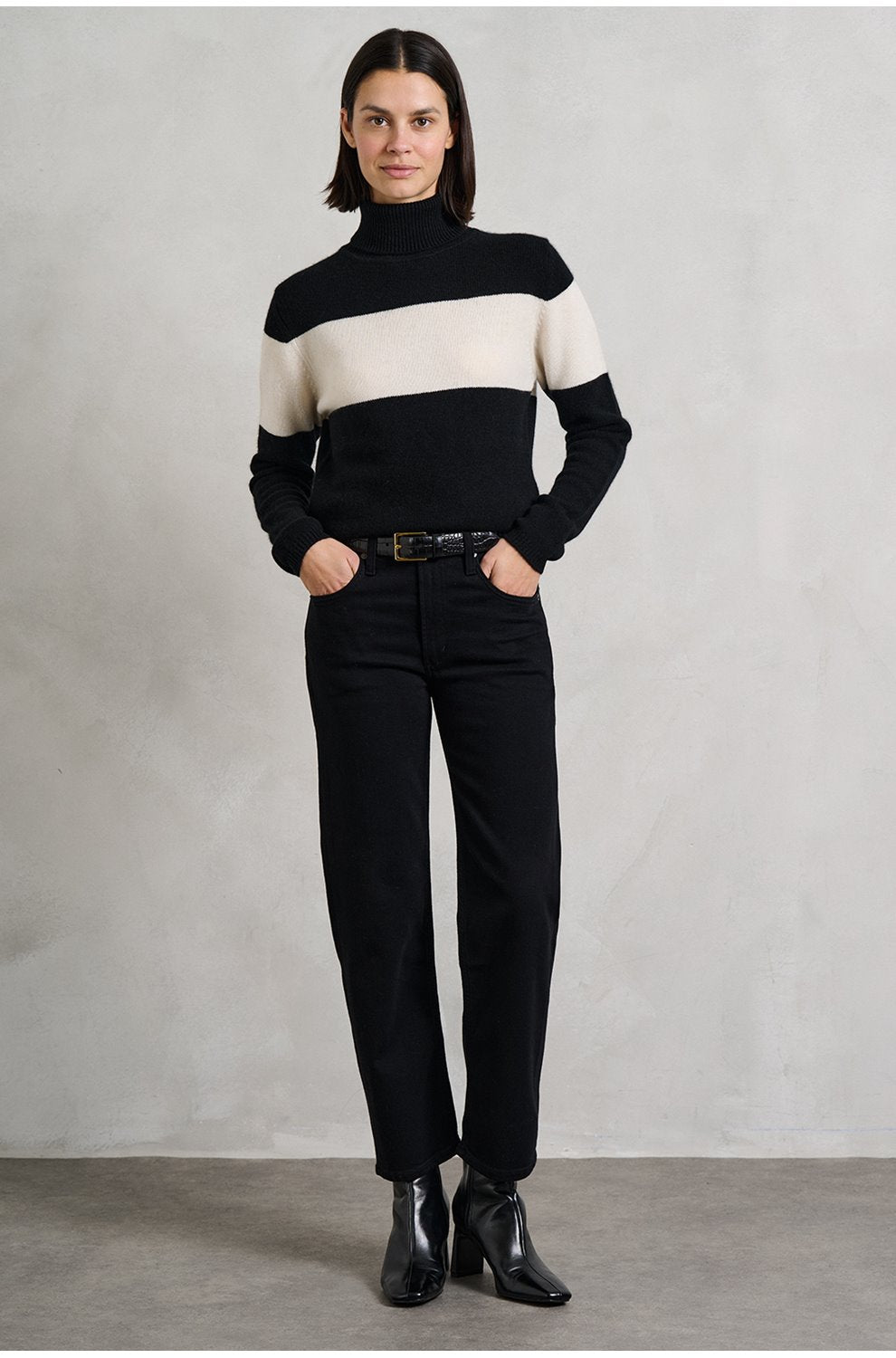 Ski Roll Neck in Black Cream