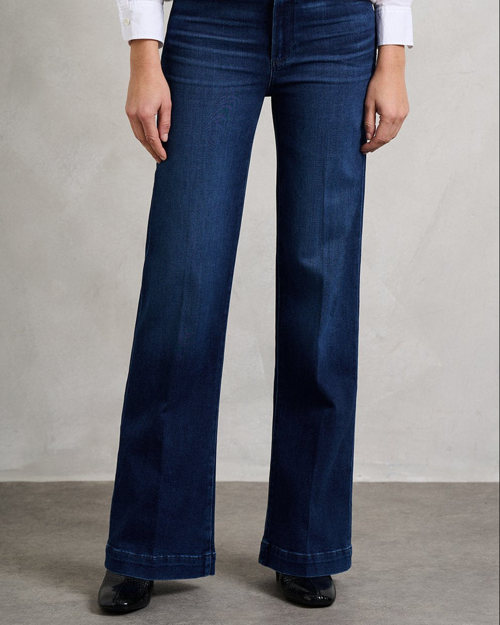 Leenah Wide Jean in Praline