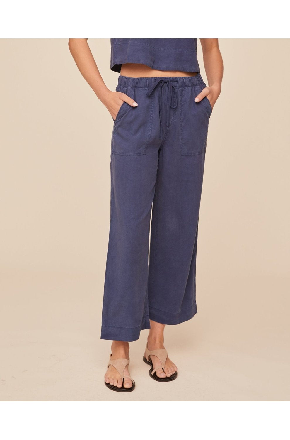 Easy Pocket Wide Leg Crop in Midnight Surf