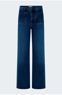 Le Slim Palazzo with Modernist Pockets in Iberia