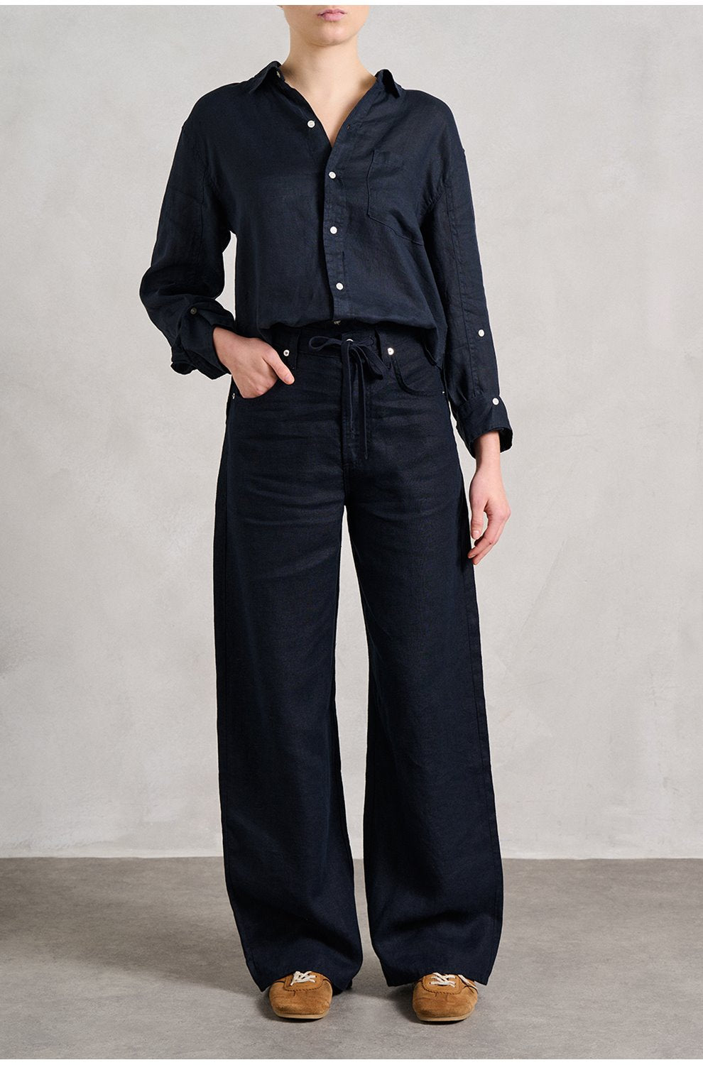 Brynn Drawstring Trouser in True Navy