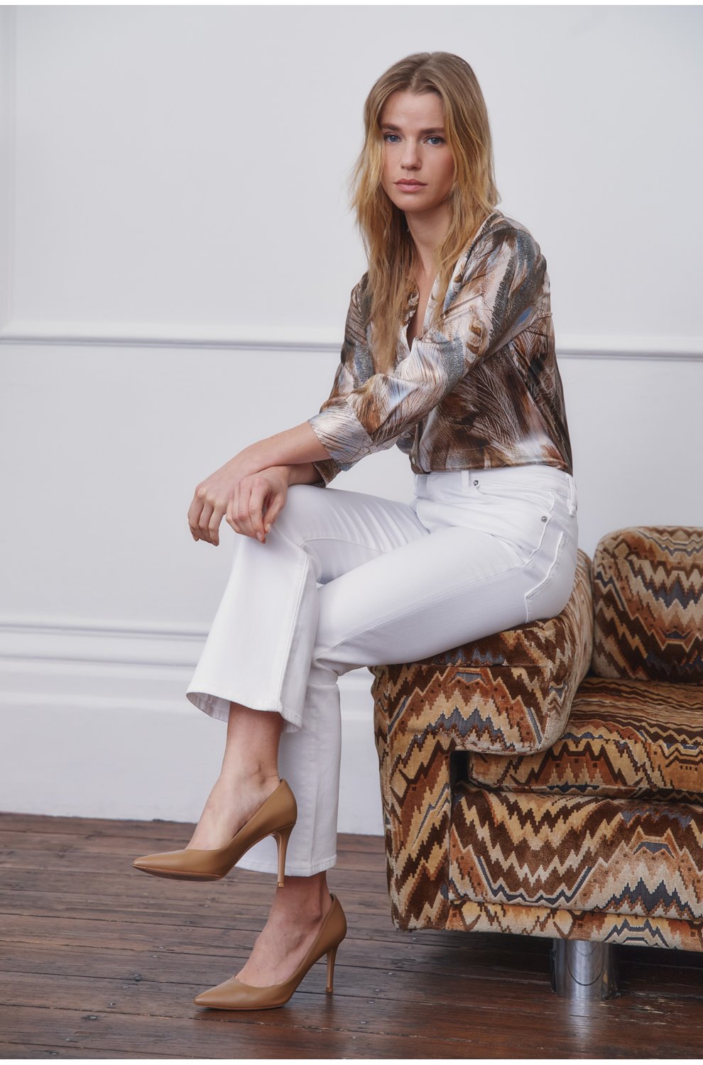 Dani Blouse in Neutral Blue Feather