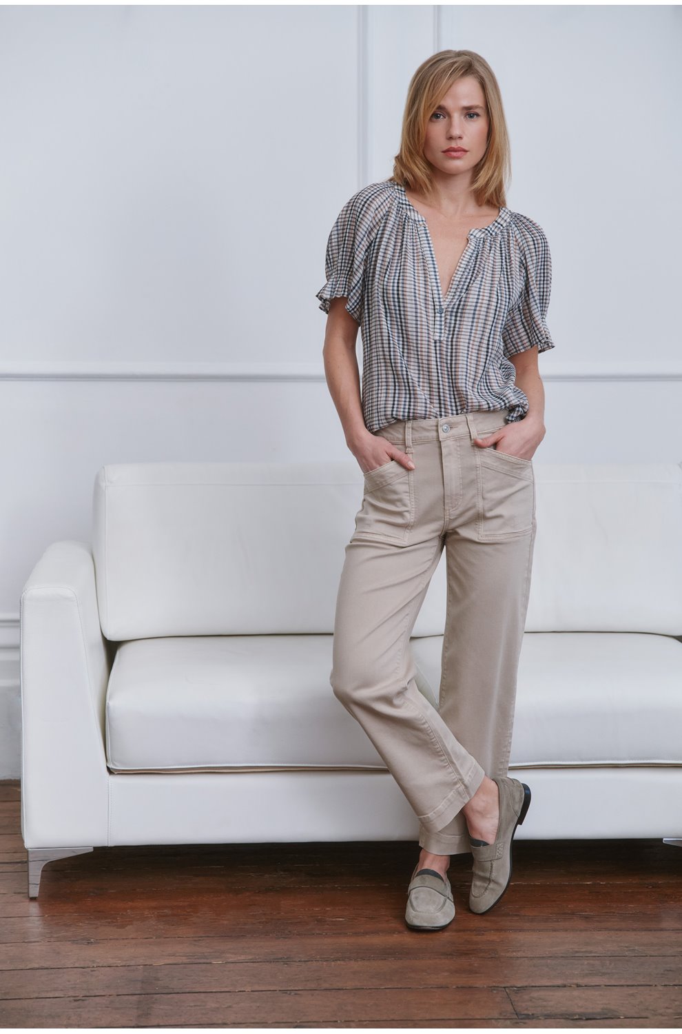Quincy Ankle Straight Trouser in Warm Sand