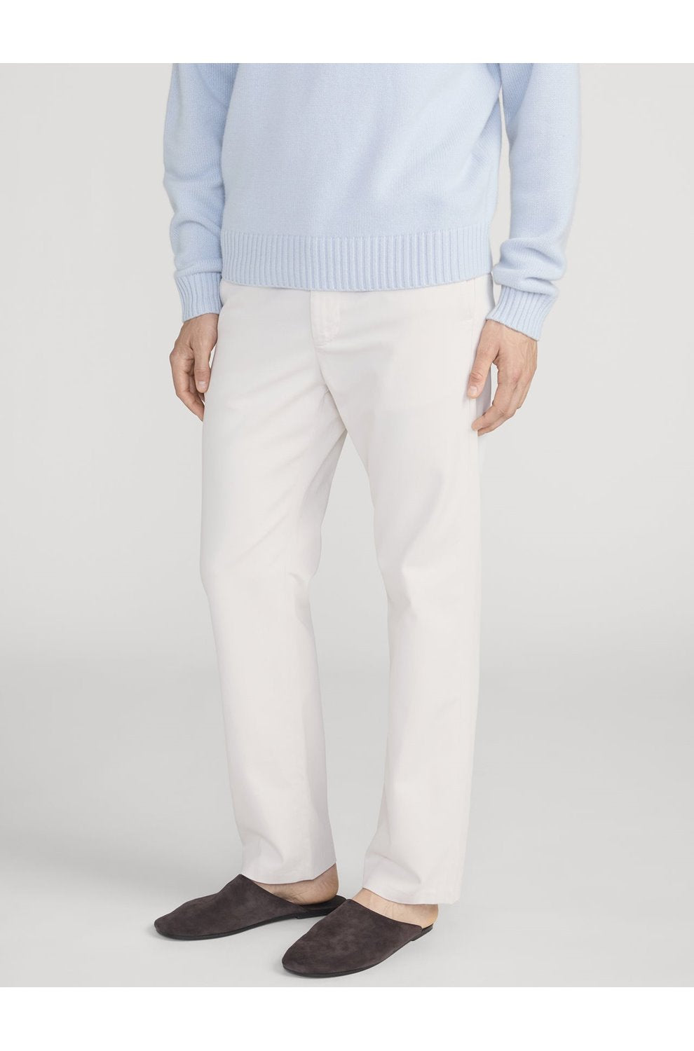 The Straight Chino in Off White