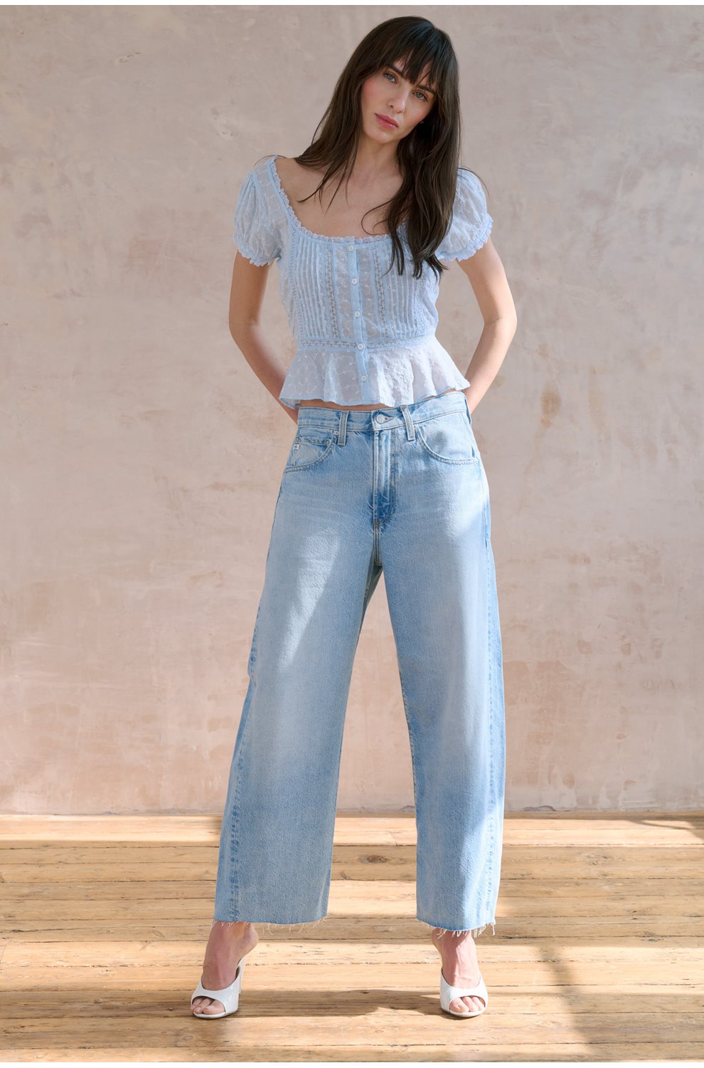 Hattie Crop Barrel Jean in Gesture