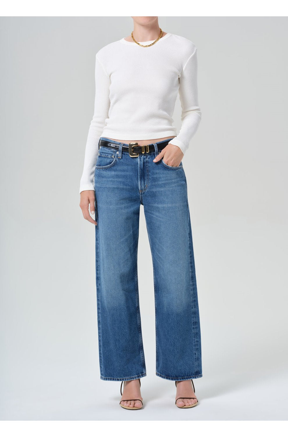 Lindz Easy Straight Jean in Chaya