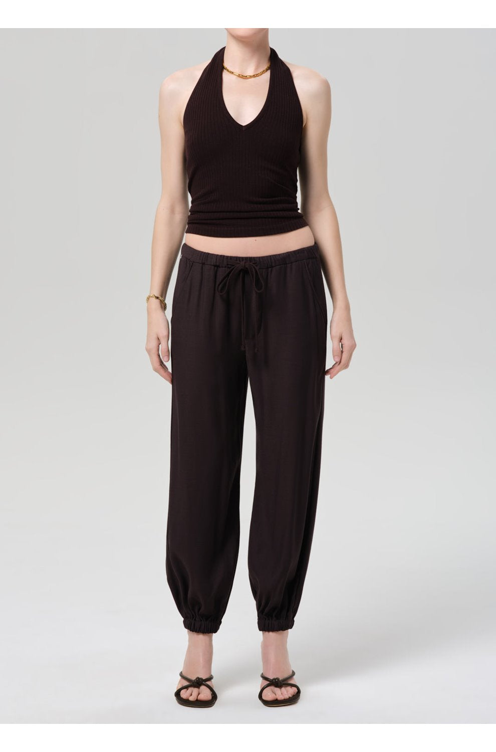 Bubble Pull On Pant in Brown