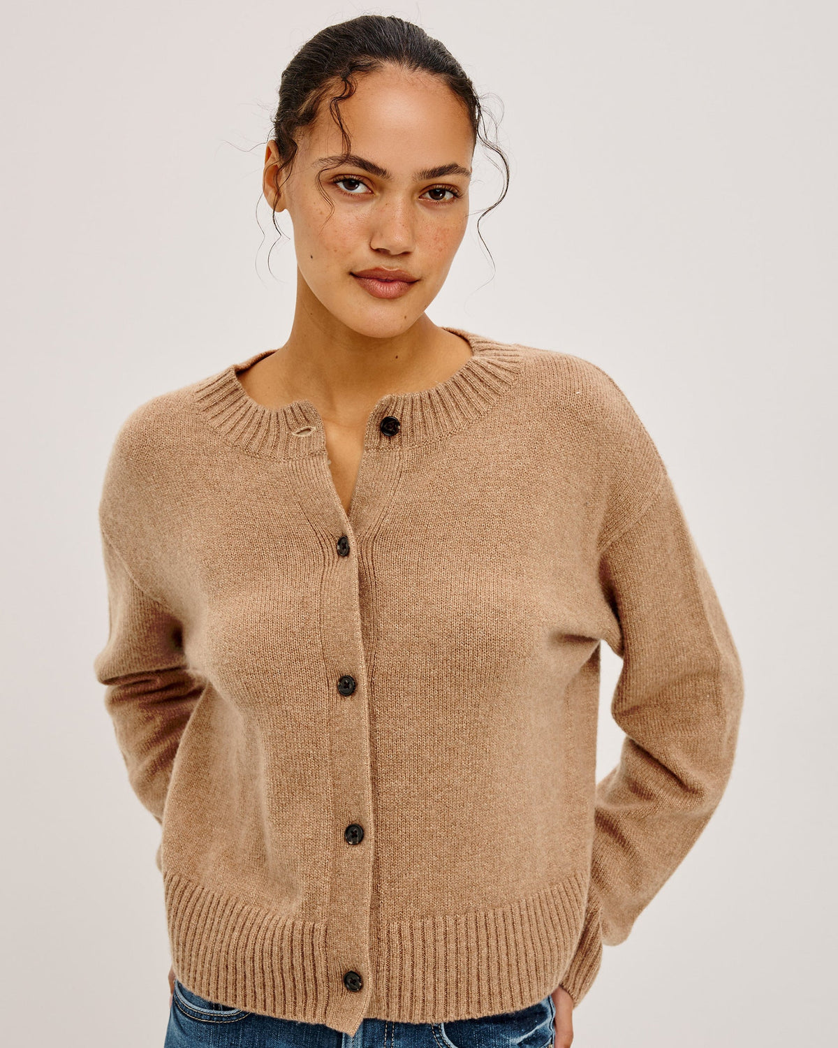Carre Cardigan in Heather Camel