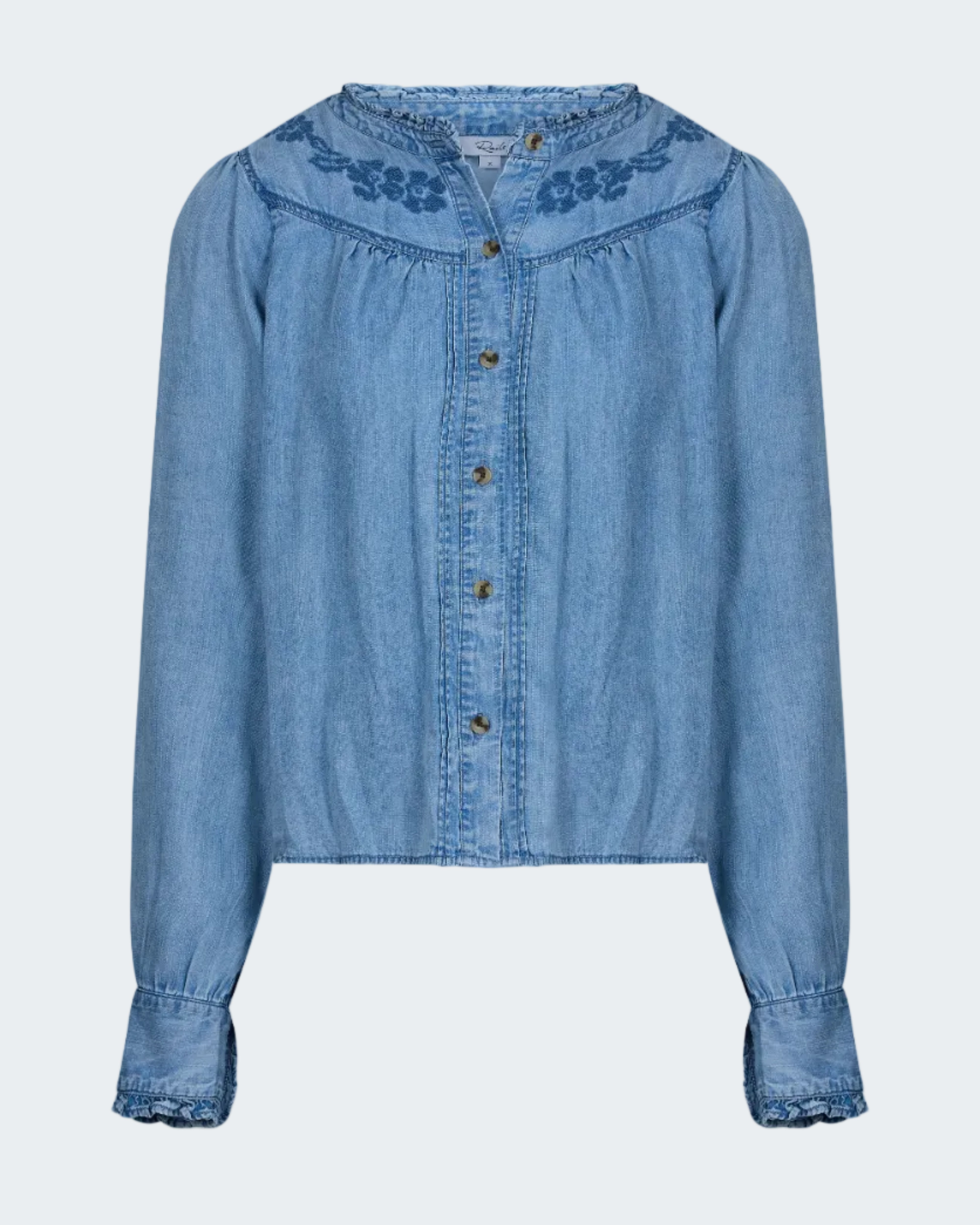 Alanna in Medium Cloud Wash