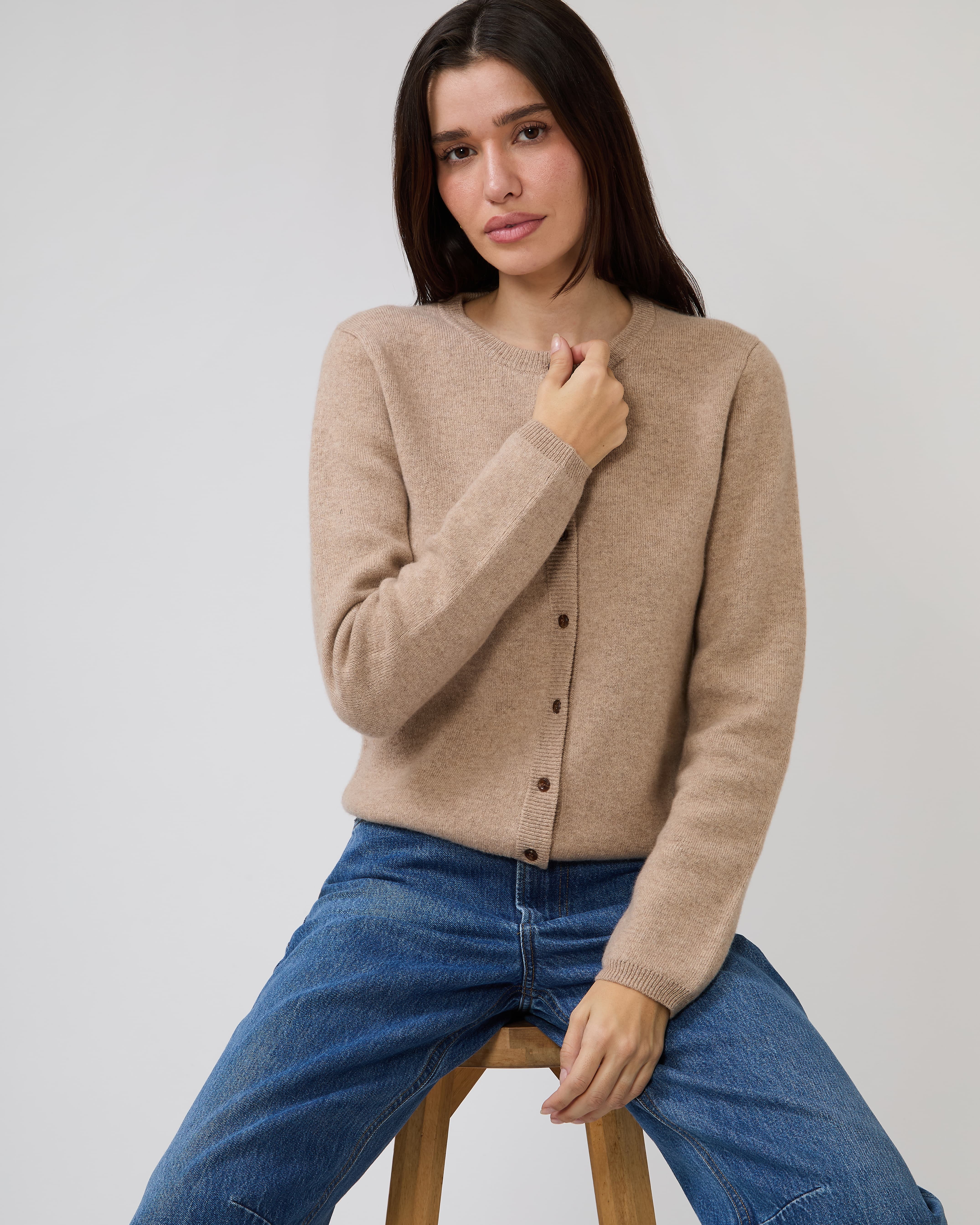 Stretch Cashmere Cardigan in Almond