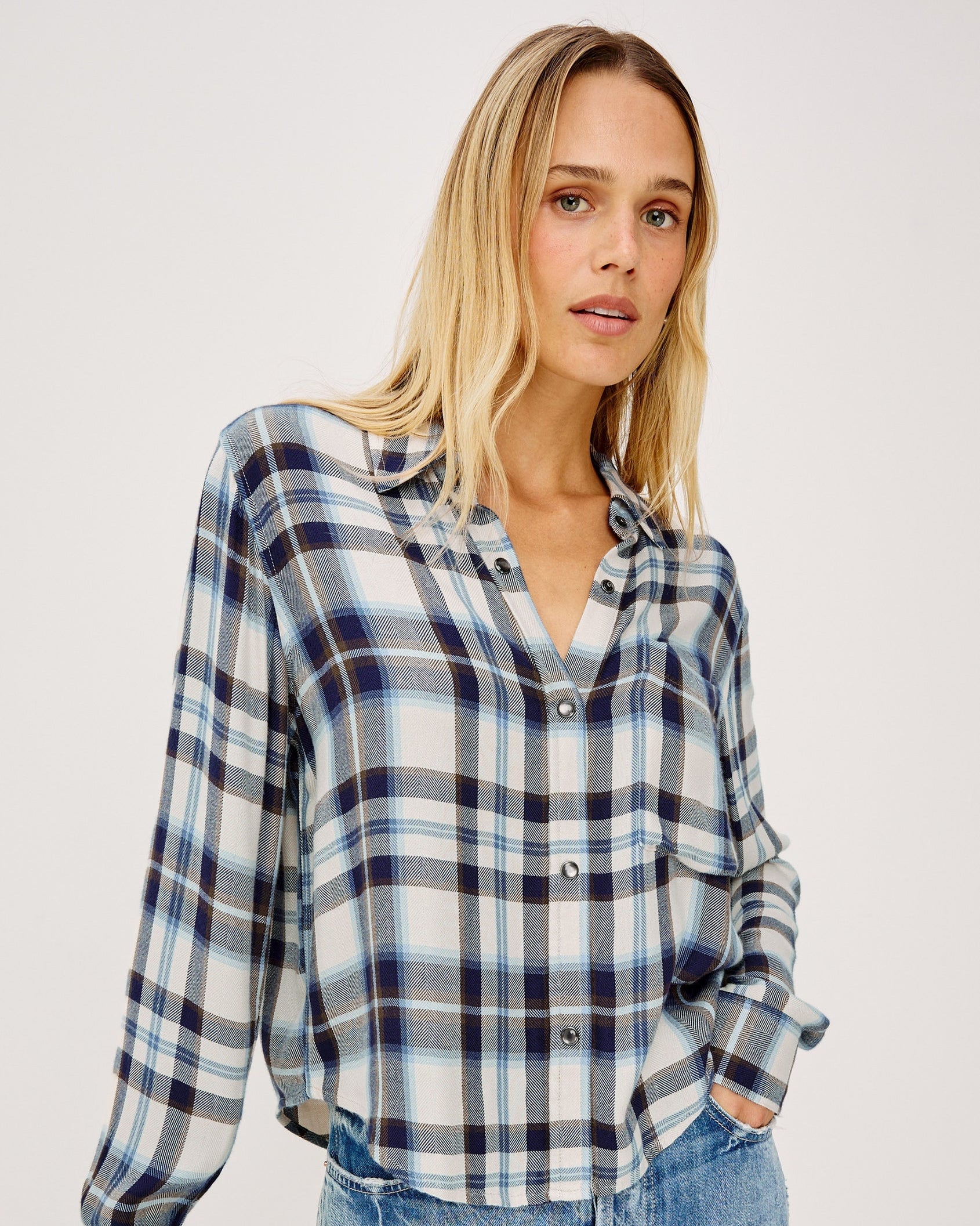 Malin Shirt in Ecru Midnight