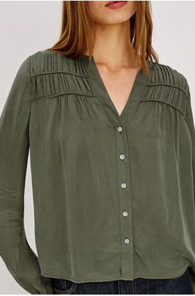 Cadence Top in Washed Olive