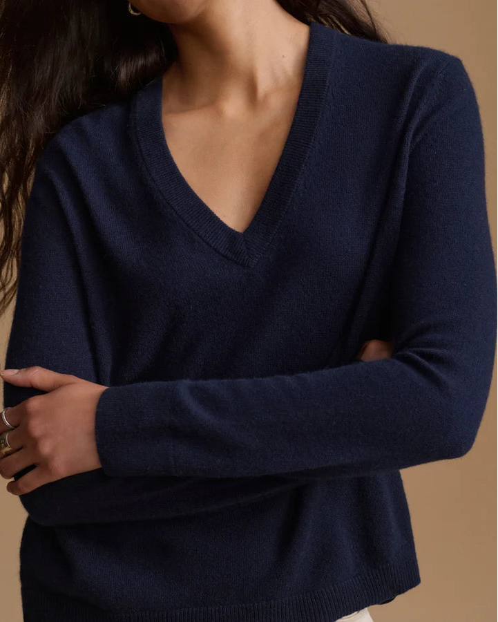 The Flynn Sweater in Navy
