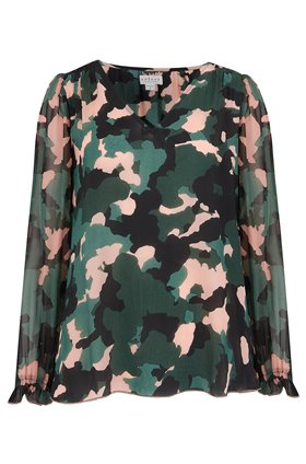vika blouse in camo