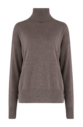 side button jumper in mulch
