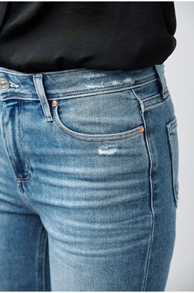 cindy straight jean in seaspray distressed