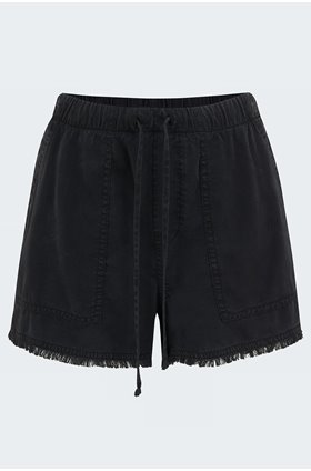 frayed hem pocket short in black