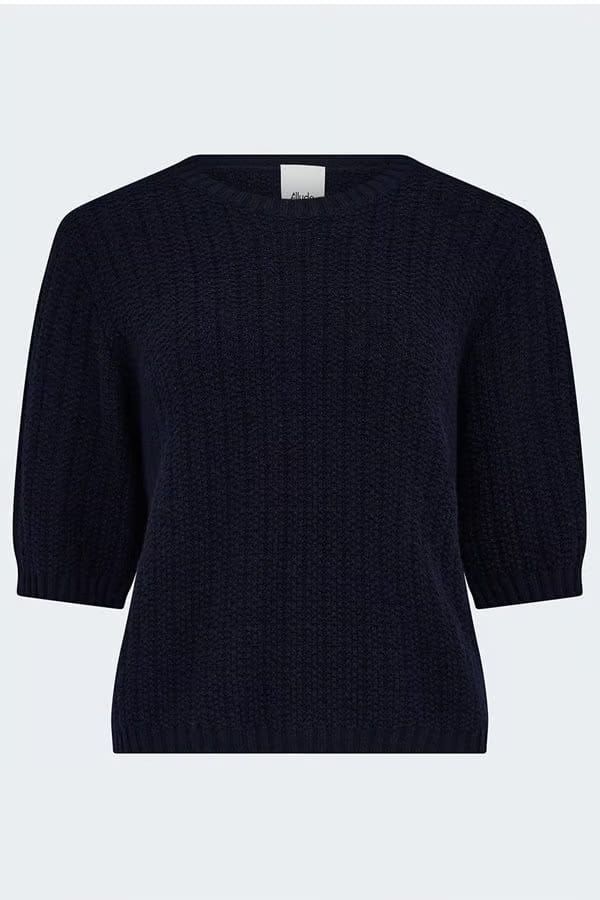 Cindy Straight Jean In Sagrada