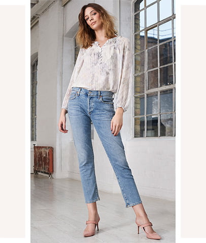 Low Rise Jeans