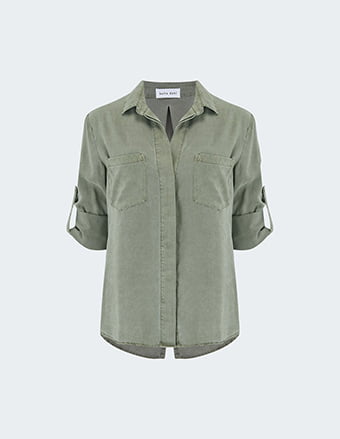 BELLA DAHL - Split Button Down Shirt In Soft Army