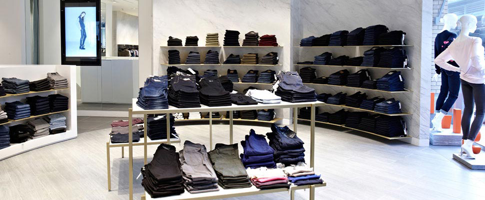 Chelsea Store 02